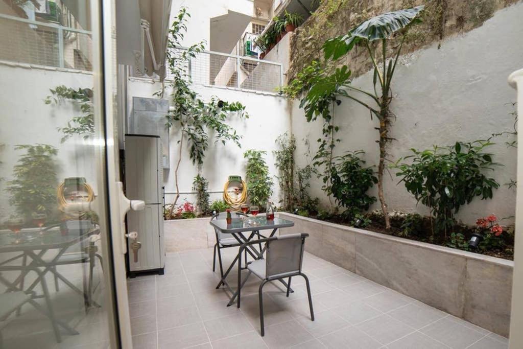 Brand New Aprt With Backyard In Lycabettus Hill ! Apartment Athens Exterior photo