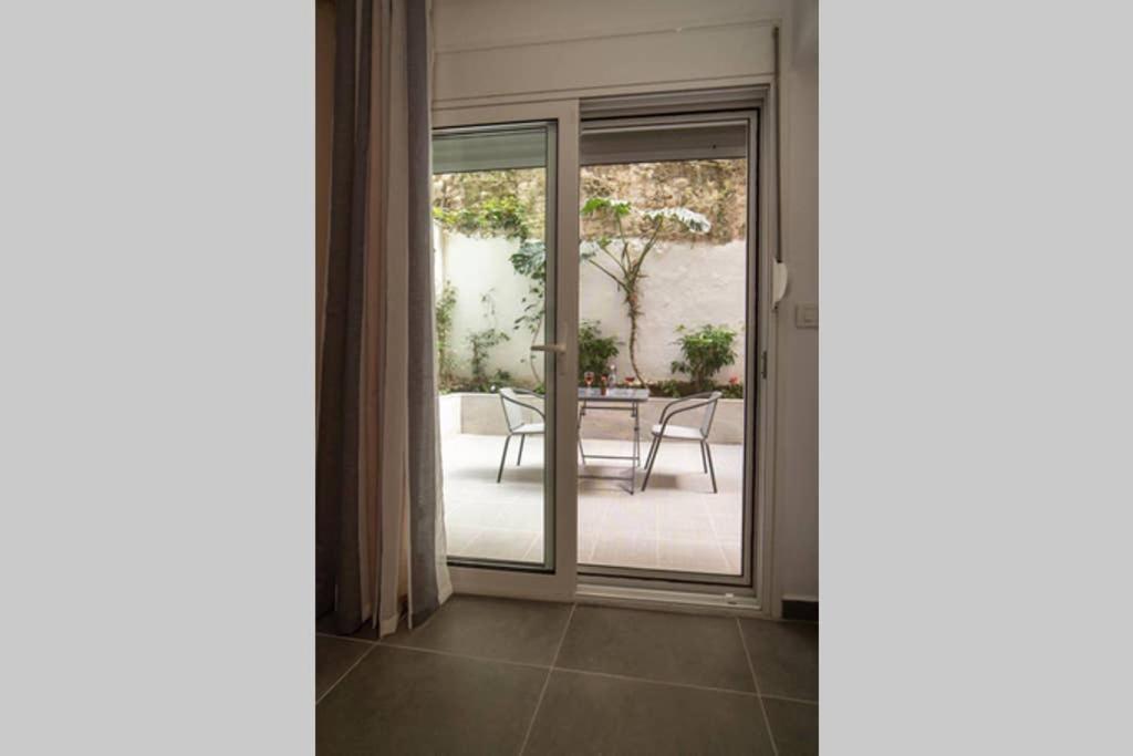 Brand New Aprt With Backyard In Lycabettus Hill ! Apartment Athens Exterior photo